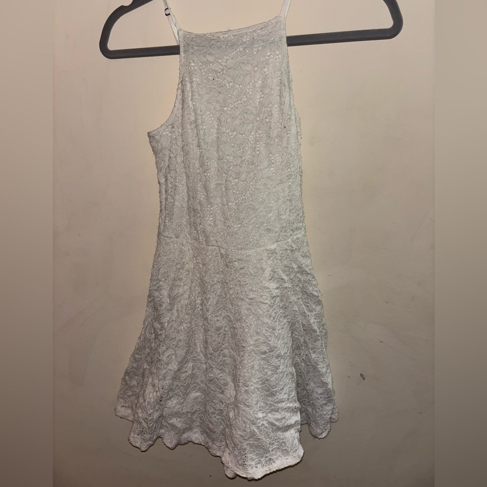 Abercrombie & Fitch White Lace Halter Top